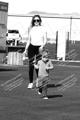 media/Mar-13-2022-SoCal Trackdays (Sun) [[112cf61d7e]]/Around the Pits/